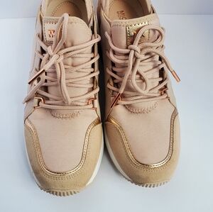 Michael Kors Light Tan Sneakers with Gold Details